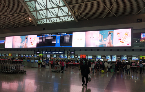 蔻赛“霸屏”全国机场广告，品牌营销持续发力掀热潮