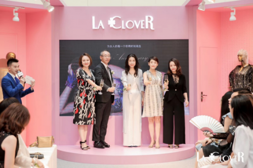 瞬间惊艳 一世追求—— LA CLOVER15周年快闪店惊现魔都