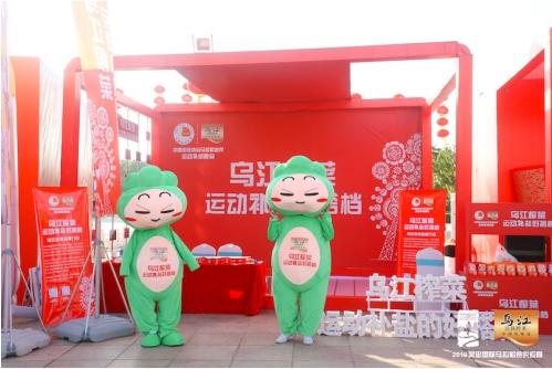 在“宝藏之地”宁夏跑马拉松，不带走这些就白来了