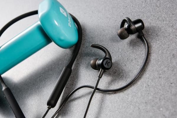 国际垂马赛事官方推荐，满电续航30小时酷狗能量圈耳机上市