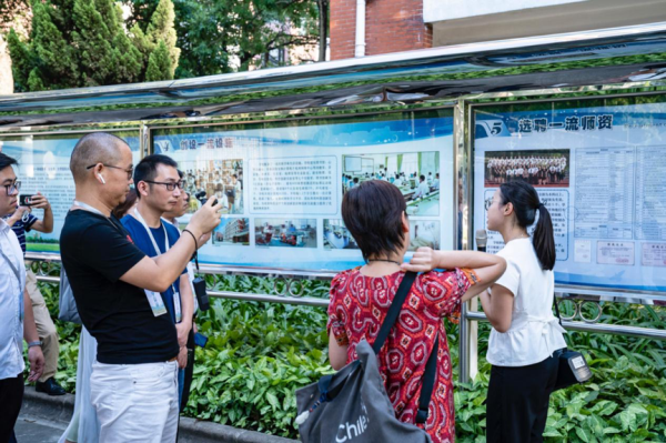 2019中国公益传媒奖学金班，考察碧桂园乡村振兴典型村