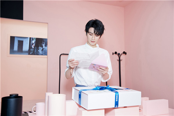 顶级设计师深泽直人被传统文化圈粉 淘宝心选让好设计变好生意