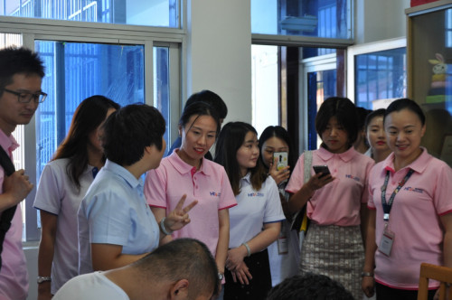 佩琪集团与上海残联机构开展爱心活动