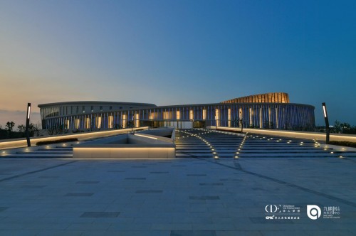 ​九棵树未来艺术中心开幕季盛大发布