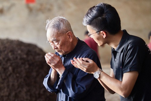 《一代宗师，三代传承 | 支云老酒，见证奋进的新中国》
