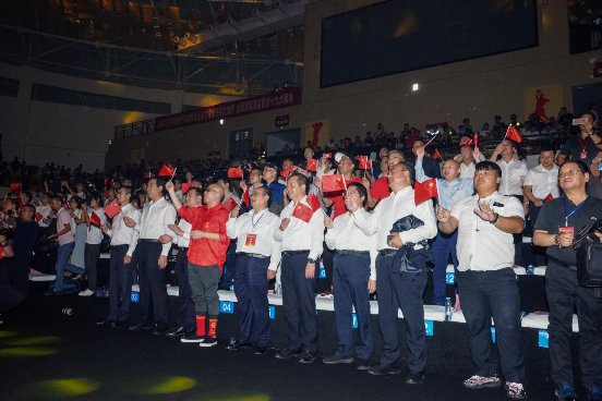 “新长征·再出发”时尚之夜吹响集结号！江西省委副书记李炳军亲临现场