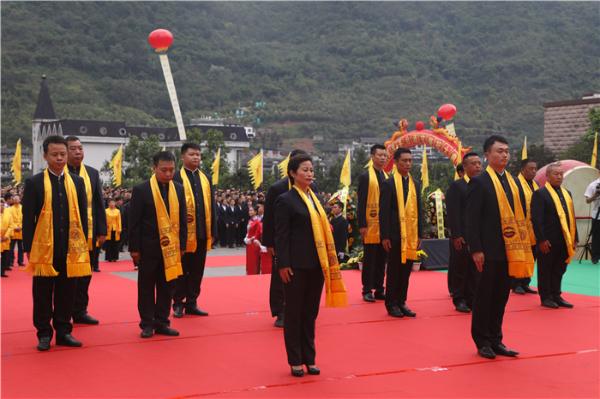 传承悠远历史 缅怀先贤宗师 弘扬茅台文化｜2019己亥年茅台酒节隆重举办