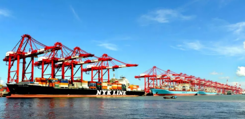 浙江"四港"联盟成立 传化智联和宁波舟山港签约推进陆海铁联运