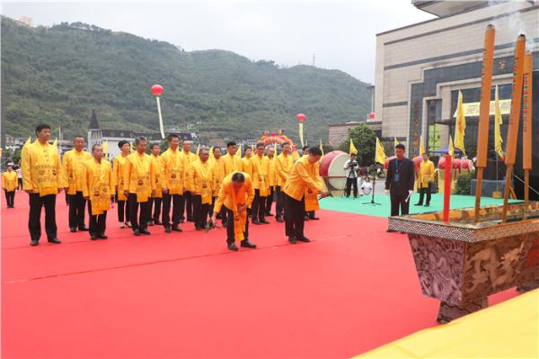 传承悠远历史 缅怀先贤宗师 弘扬茅台文化｜2019己亥年茅台酒节隆重举办
