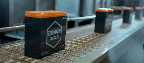 雅迪石墨烯电池行业首发，三年、1000+次试验的研制过程曝光