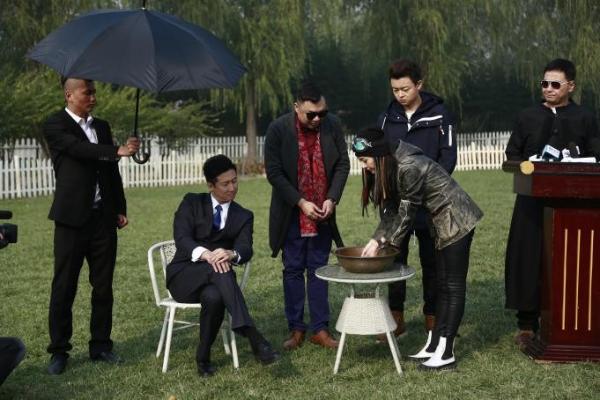 娱乐追击——带你追击明星们的“内心戏”