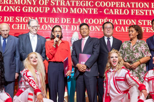摩纳哥公主莅临珠海---全球马戏精英掀起中国国际马戏节闭幕高潮