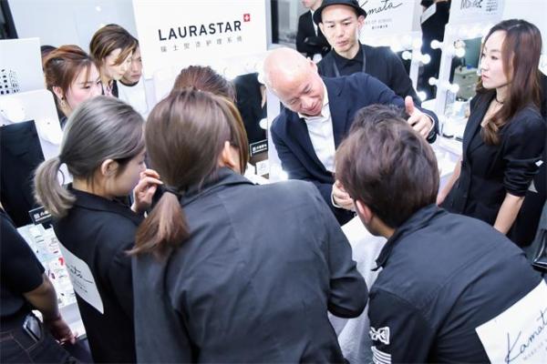KAMATA美妆造型学院丨倾情相助外滩二十二号时尚峰会