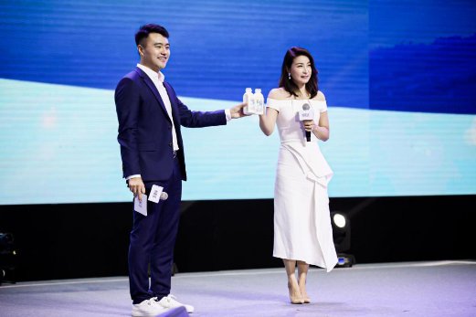 “国民好鲜奶”横空出世 悦鲜活创新工艺达到世界先进水平