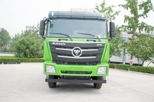 在北京每10台渣土车有8台是欧曼 看欧曼诠释北京渣土车标杆！