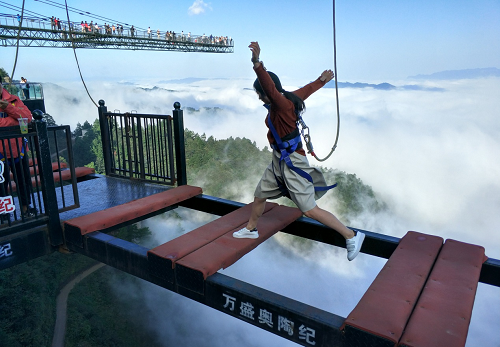 依托五种力 重庆奥陶纪逆袭主题乐园新一线