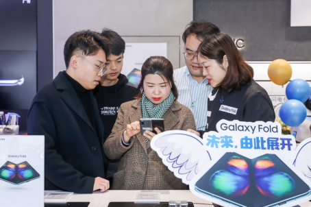 15999元三星Galaxy Fold线上线下全渠道均已售罄