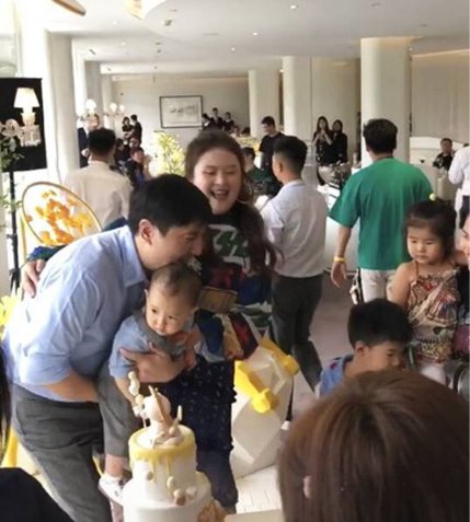 苏宁爆夜猛料频出，吴亦凡后，喜剧大咖沈腾也已就位