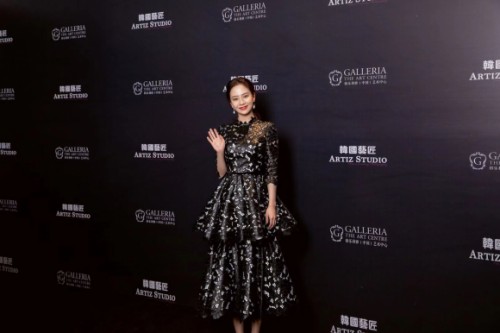 格乐利雅海岛之夜宋智孝和HAHA真的很养眼，今晚北京格乐利雅海岛之夜星光熠熠