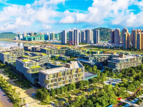 从蕉岭荒野到珠澳合作主力平台 十字门中央商务区激情与速度的十年历程