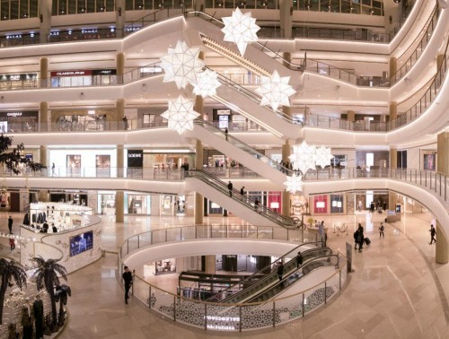 至臻荟萃，上海恒隆广场谱写奢华圣诞“星愿”