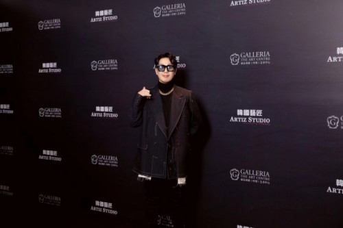 格乐利雅海岛之夜宋智孝和HAHA真的很养眼，今晚北京格乐利雅海岛之夜星光熠熠