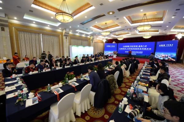 借力“丝绸之路经济带” 中国夹江品牌扩大中亚“朋友圈”
