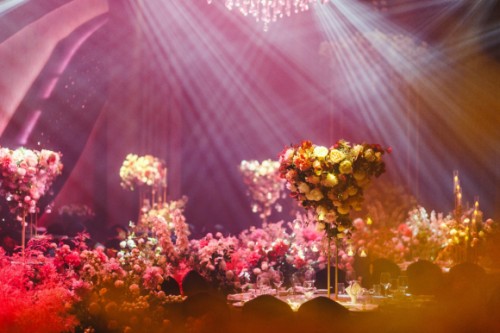 格乐利雅海岛之夜宋智孝和HAHA真的很养眼，今晚北京格乐利雅海岛之夜星光熠熠