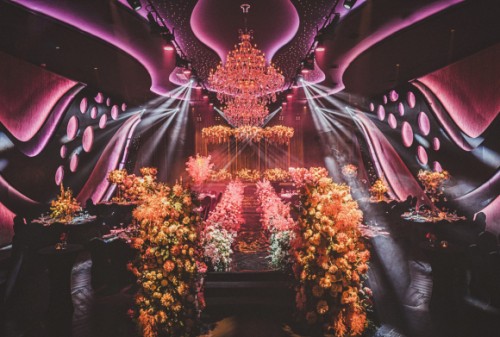 格乐利雅海岛之夜宋智孝和HAHA真的很养眼，今晚北京格乐利雅海岛之夜星光熠熠