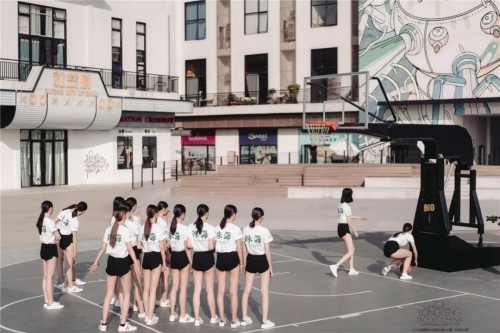 珠海国际设计周 • 设计之旅 2019龙腾精英影视广告模特大赛全国总决赛昨日完美落幕！