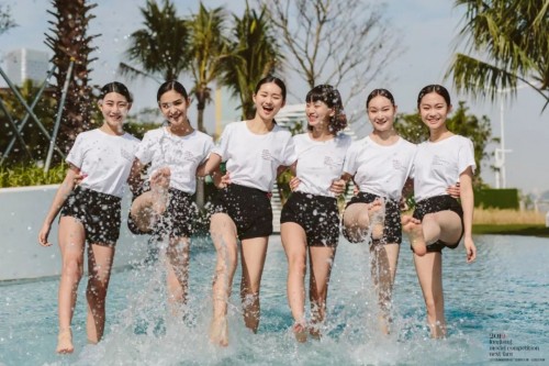 珠海国际设计周 • 设计之旅 2019龙腾精英影视广告模特大赛全国总决赛昨日完美落幕！