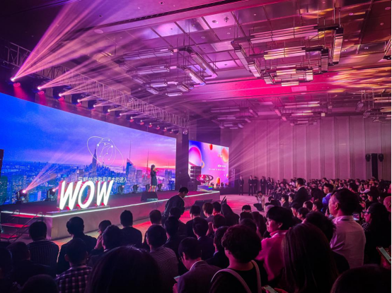 彩妆集合店品牌“WOW COLOUR”全球首发，打造线下美妆零售店新标杆