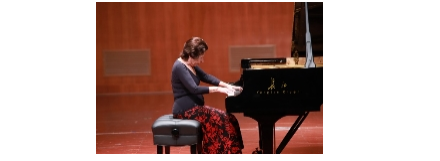 长江奏响斯克利亚宾国际钢琴大赛开幕音乐会