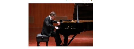 长江奏响斯克利亚宾国际钢琴大赛开幕音乐会