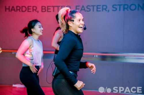 人气旺铺入驻颐堤港，携手Molly福满禄盈好彩庆颐年