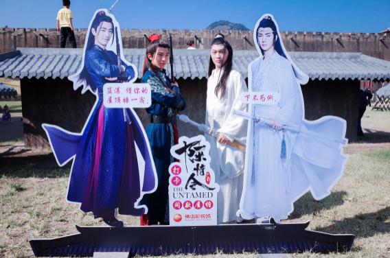 横店过大年，打卡《陈情令》拍摄地，见陈情男团