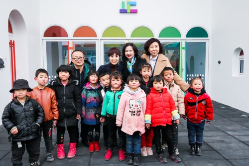 青青藤教育助力SOHO中国公益基金，共促西部教育发展