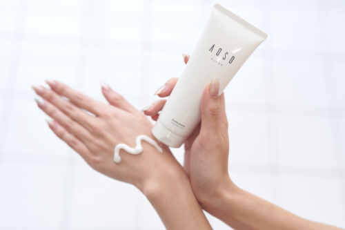 护肤第一步从洗脸开始，AOSO氨基酸洗面奶给肌肤更多呵护