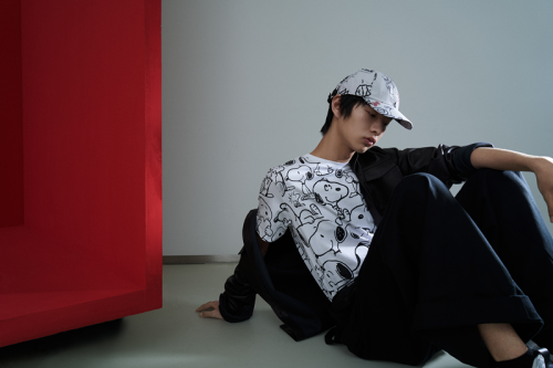 GXG与PEANUTS在史努比连载70周年搞事情了！