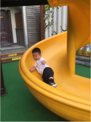 我的孩子在宁波赫德丨我总觉得，她在幼儿园的每一天都是闪闪发光的