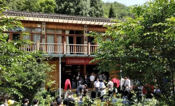 国内首部种田系奇幻单元短剧《犹如故人来》天台开机