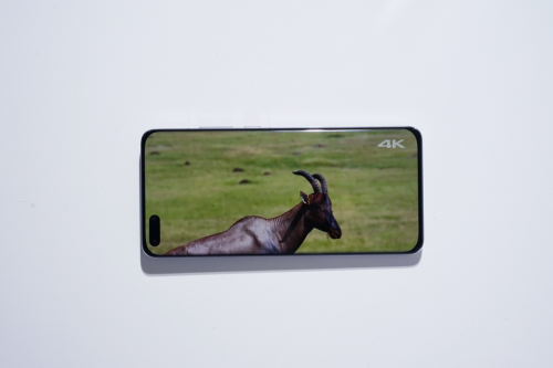 华为路由AX3 Pro上手体验：小白也能设置，轻轻一碰即联网