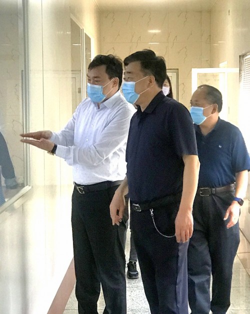 永和豆浆董事长走访鑫源工厂, 落实复工复产