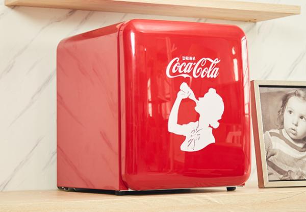 HCK哈士奇 X 可口可乐联名款复古小冰箱全球首发！