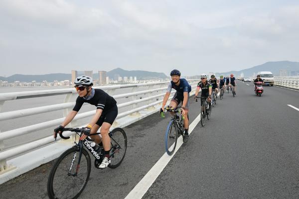 2020第一届环舟山马拉松自行车骑游大会预热赛成功举办