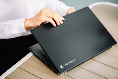 东芝 dynabook 国行版正式开启预售，万元市场超耐打