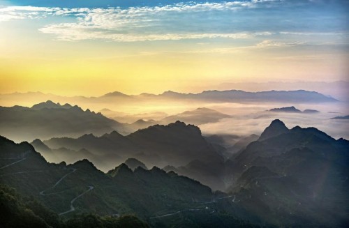 “盖上天塘，云上夏都”重庆黔江三塘盖国际旅游康养度假区建设全面启动！