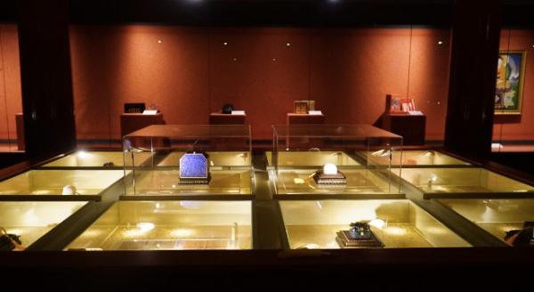 紫禁城建成600年纪念《故宫宝玺·扎什吉彩》专家品鉴会在京举行