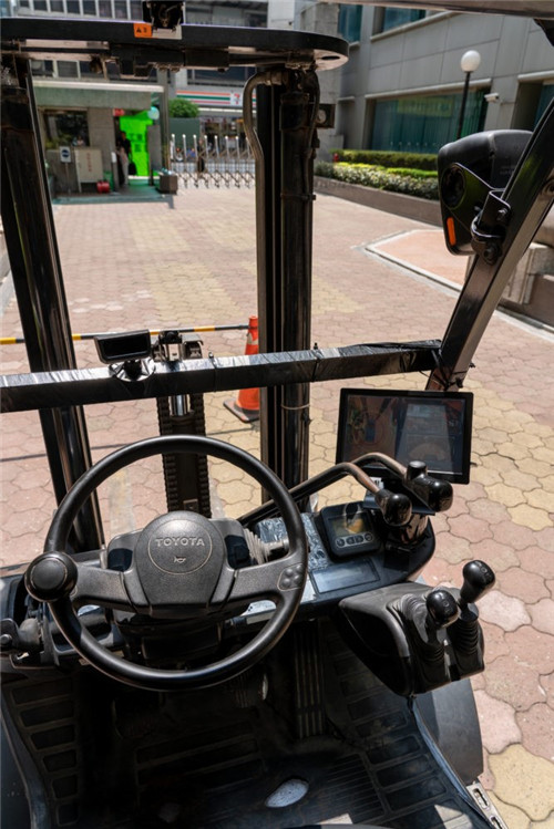 威盛Mobile360 AI叉车安全套件亮相，并进行现场演示