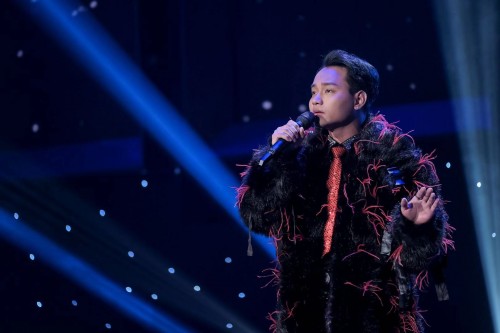 张家荣：作为张国荣模仿者，其实像不像其实并不重要